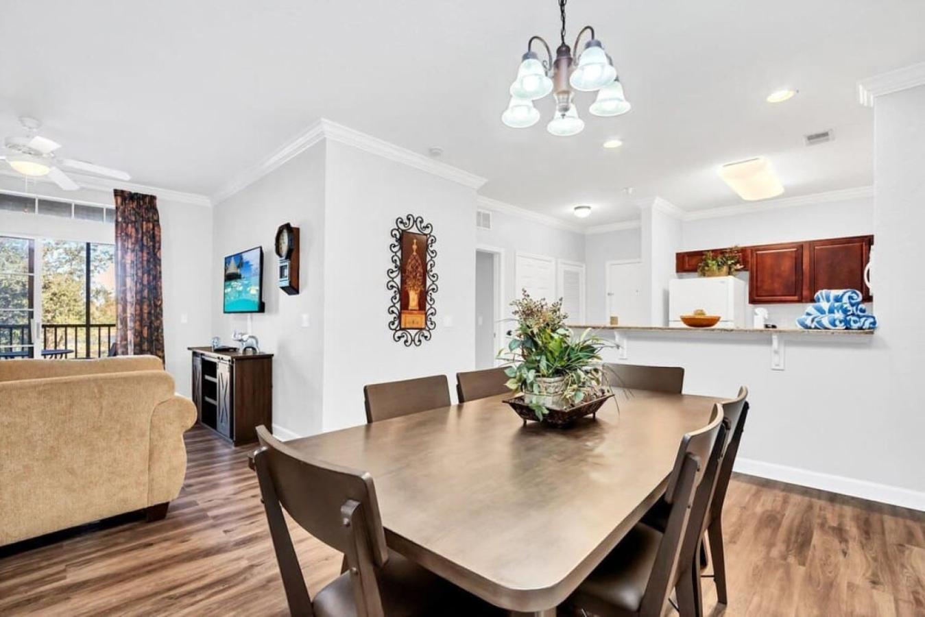 Experience For Up To 6 Apartment